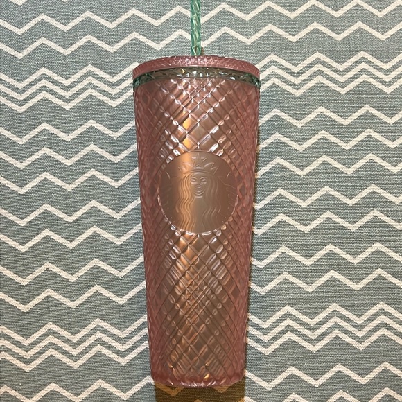 Starbucks Bubblegum Pink Cold Venti Cup - Picture 2 of 4